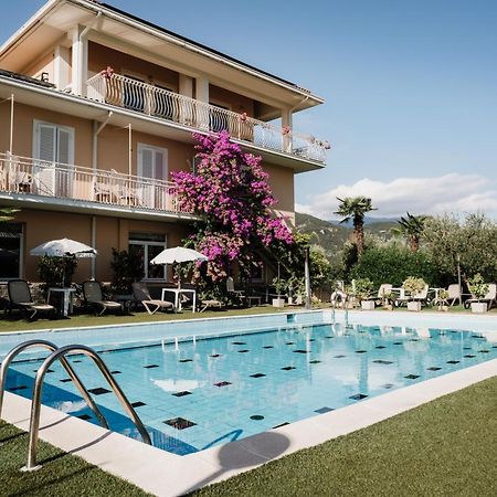Hotel Panoramica Salò Kültér fotó